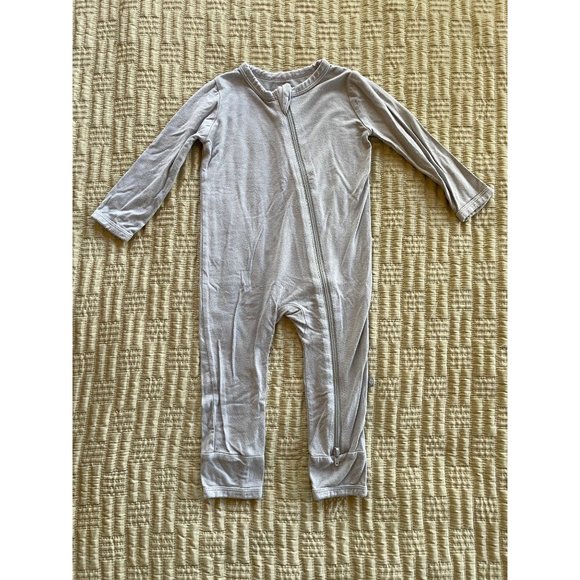 Kyte Other - 6-12M Kyte Light Gray Zippered Romper Footless Pajamas